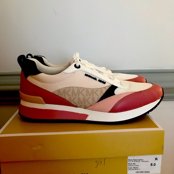 Michel Kors sneakers - Picture 1 of 5